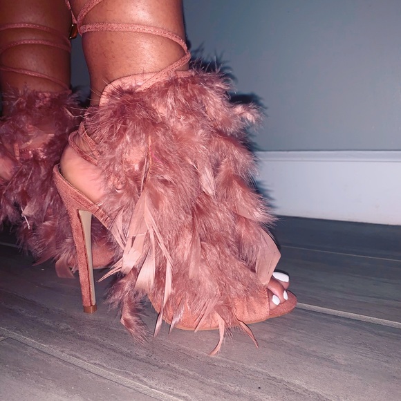 Mauve lace up feather heel - Picture 4 of 6